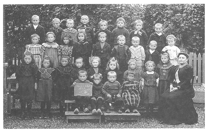 School in Hekelingen, 1903